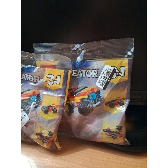 2 Packs Of Lego Creator 55 Pieces Each Mini Convertible Monster Truck - Picture 2 of 4